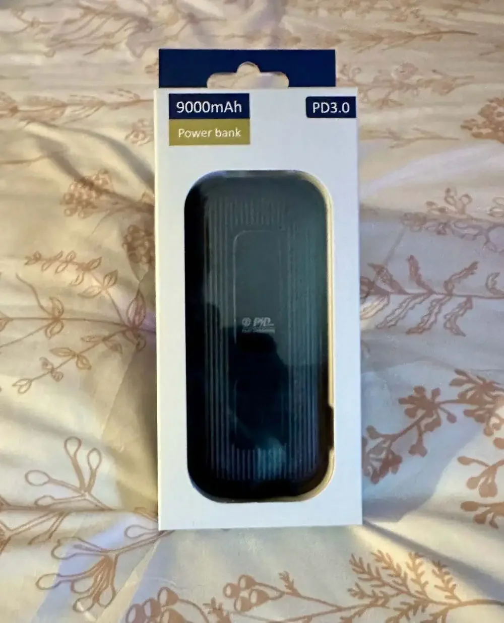 PD 9000mAh portable power bank compatible with USB Power - fast charging
